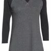 Under Armour Women's Stadium 3/4 Sleeve Tee Top Shirt Shape Hem Color Choice -Baseball Cap Sales Shop 1270484 001 1 92247.1667488554.1280.1280